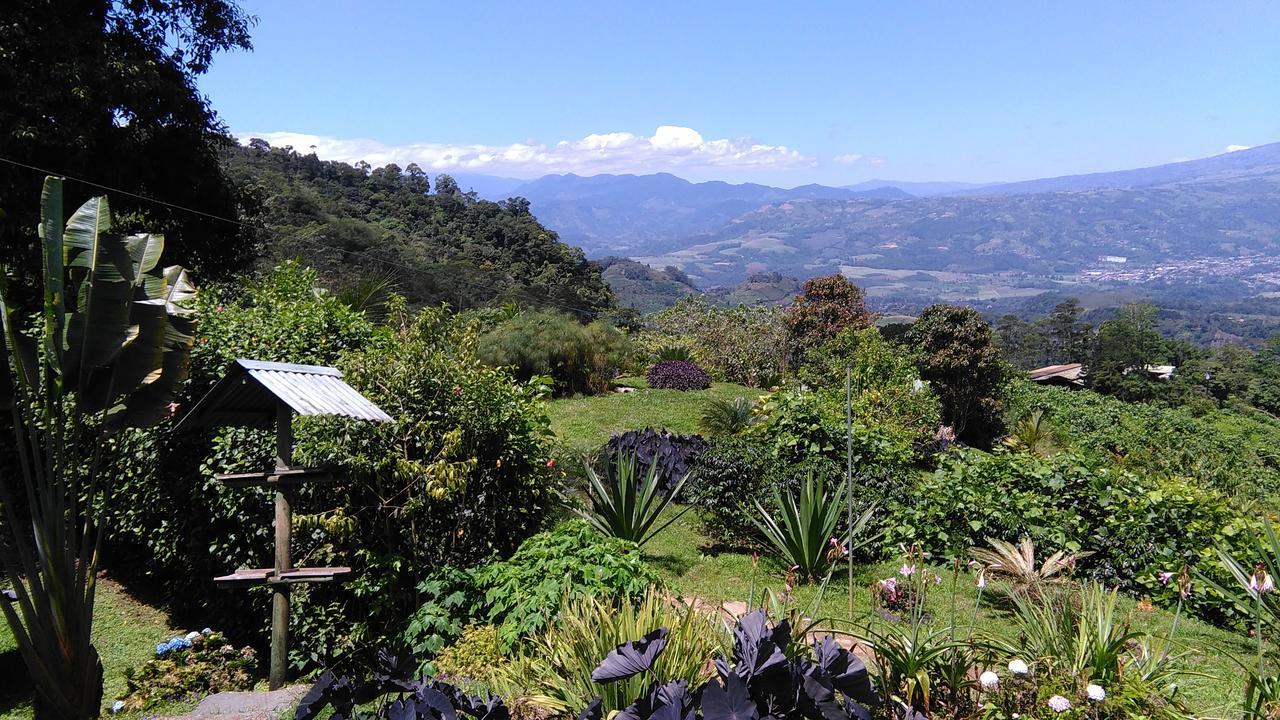Finca Y Granja Loma Bonita Turrialba Exteriör bild