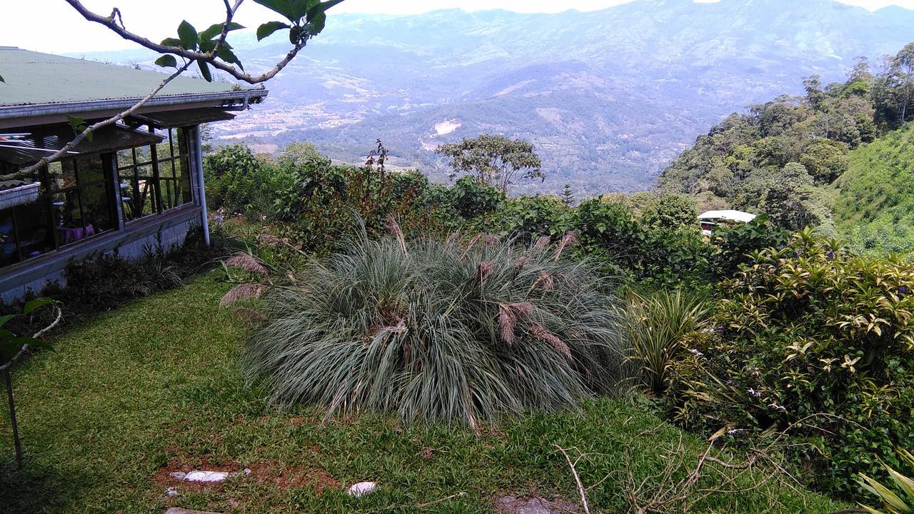 Finca Y Granja Loma Bonita Turrialba Exteriör bild